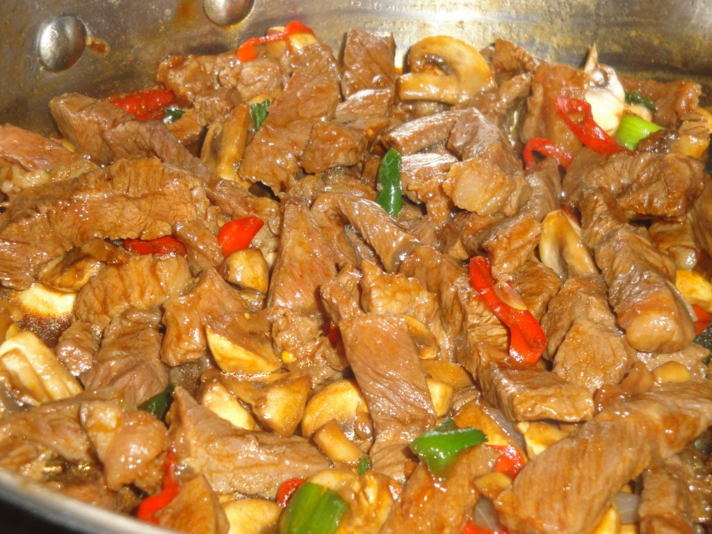 Mantarlı Et Sote Tarifi – Ana Yemek Tarifleri Mantarlı Et Sote Tarifi – Ana Yemek Tarifleri