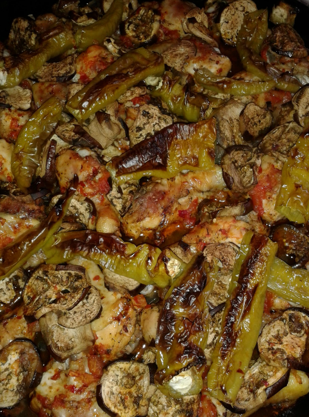 Patlıcanlı Tavuk Kapama Tahta Kaşık